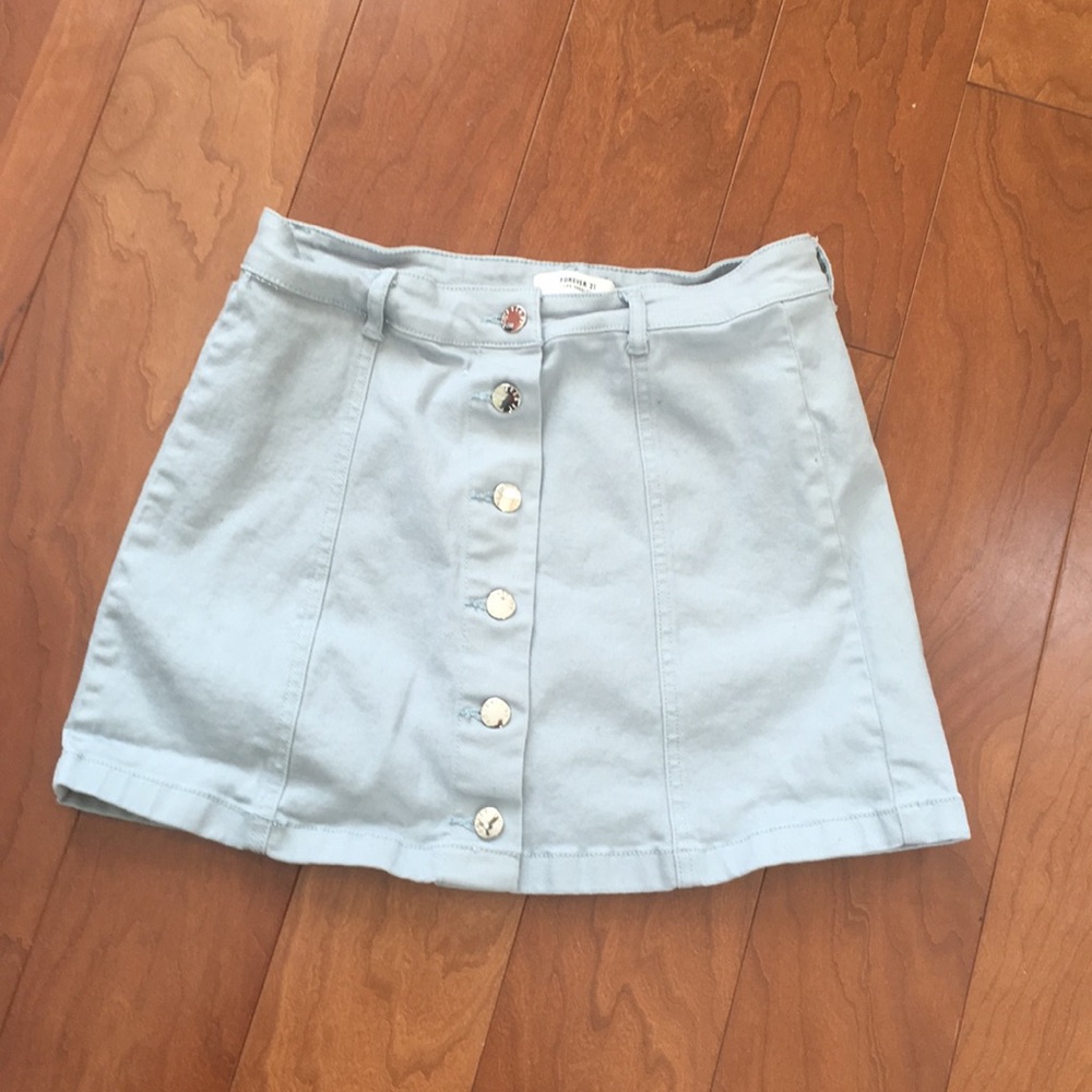 🔸Forever 21 Denim skirt , Sz 28, NWOT
